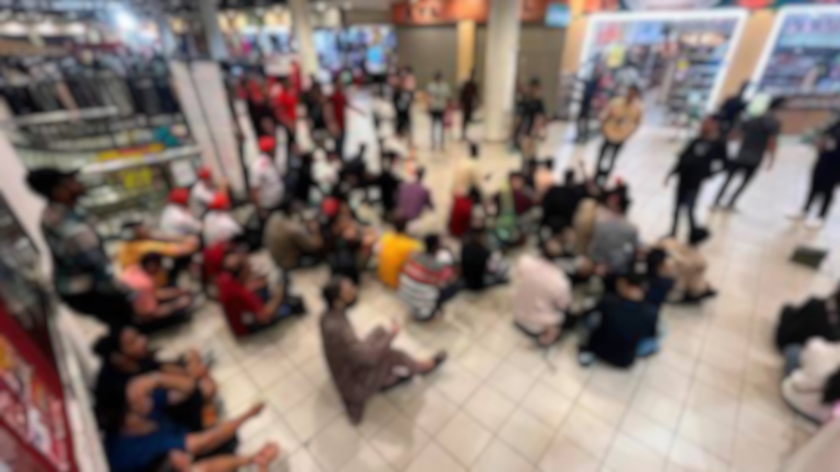 মালয়েশিয়ায় বাংলাদেশিসহ ২৩৪ অবৈধ অভিবাসী আটক