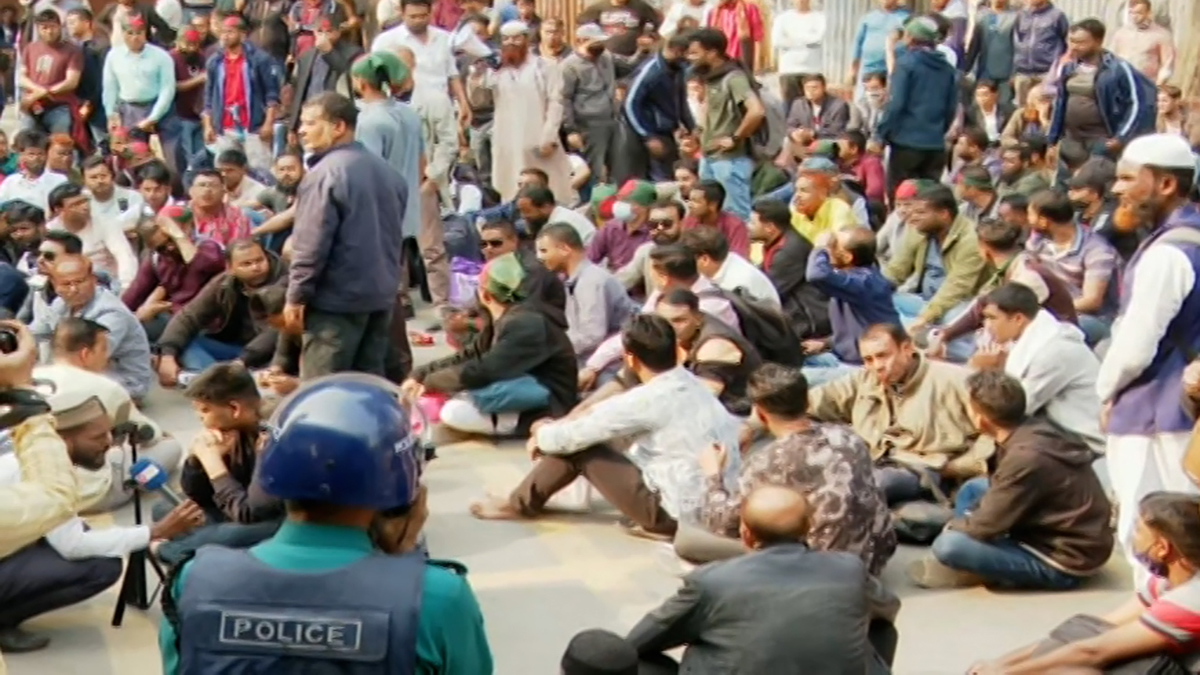কর্মস্থলে পুনর্বহাল চান শেখ হাসিনার আমলে চাকরিচ্যুত পুলিশ সদস্যরা