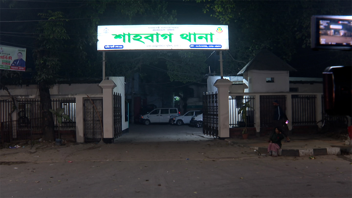 গণঅধিকার পরিষদের মুখপাত্র ফারুক হাসানের ওপর হামলায় গ্রেফতার ২