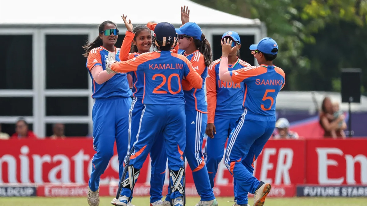 অনূর্ধ্ব-১৯ নারী টি-টোয়েন্টি বিশ্বকাপের শিরোপা জিতল ভারত