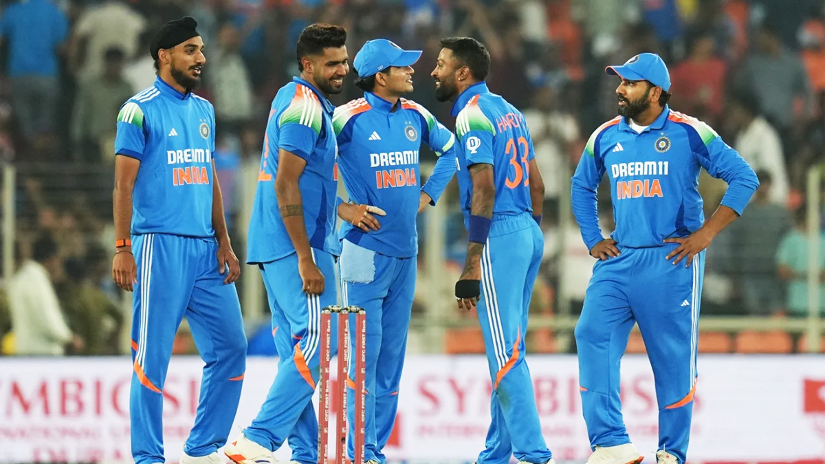 ইংলিশদের হোয়াইটওয়াশ করে চ্যাম্পিয়নস ট্রফির প্রস্তুতি সারলো ভারত