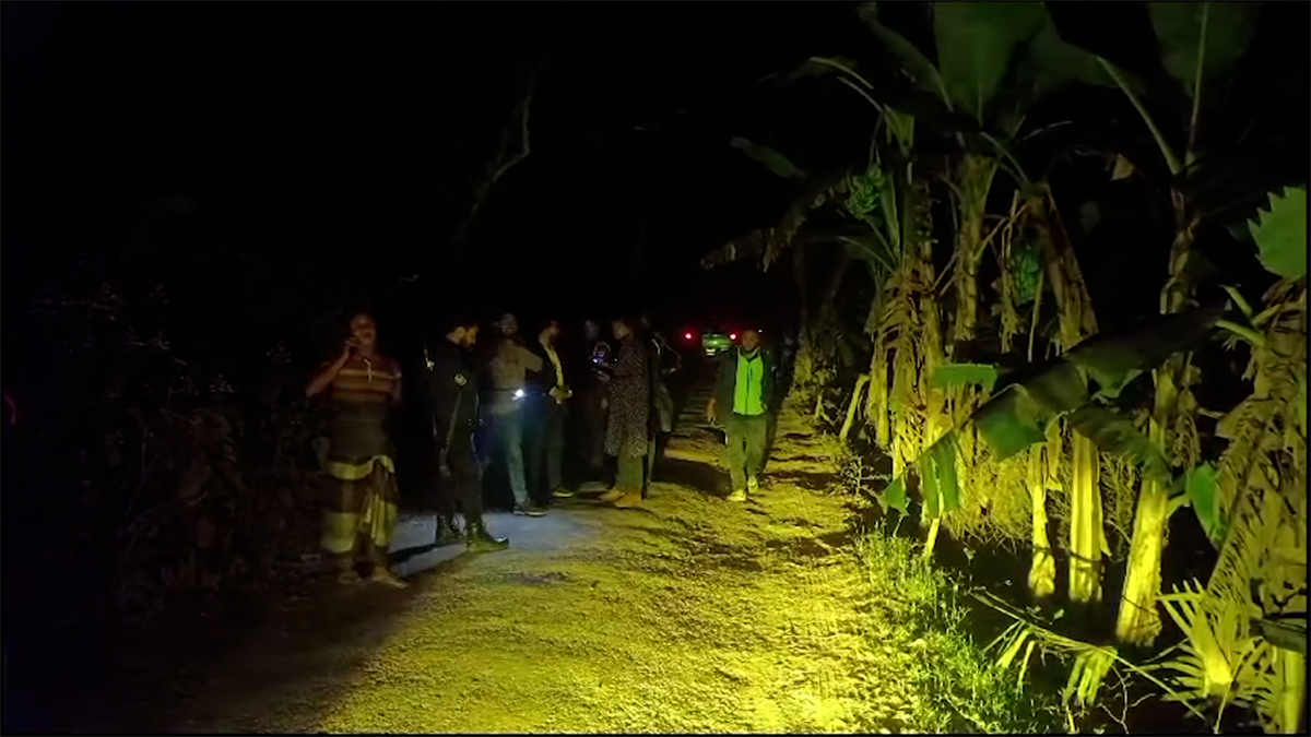 ঝিনাইদহে ৩ জনকে হত্যার দায় স্বীকার করলো নিষিদ্ধ সংগঠন