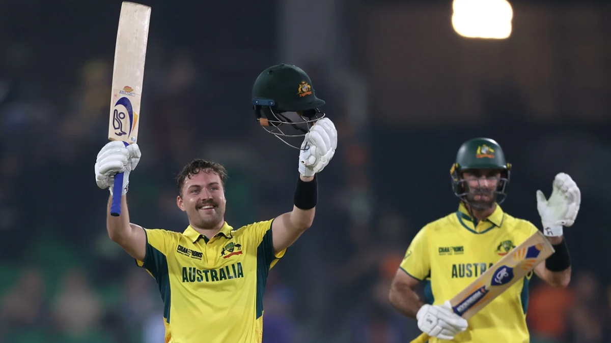 চার ঘণ্টা টিকলো ইংল্যান্ডের রেকর্ড, আইসিসির ইভেন্টে সর্বোচ্চ রান তাড়া করে জয় অস্ট্রেলিয়ার