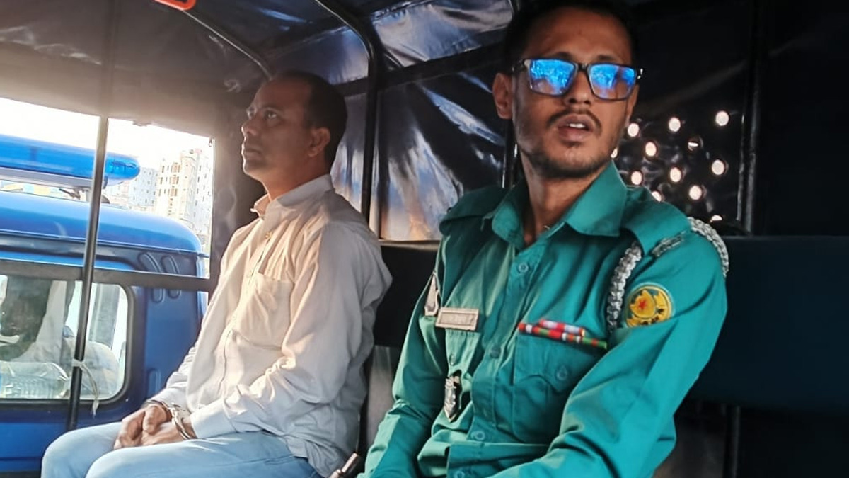 শরীয়তপুর ও মাদারীপুরে নিখোঁজ ২৪ জনকে বিদেশে পাঠানো দালাল গ্রেফতার