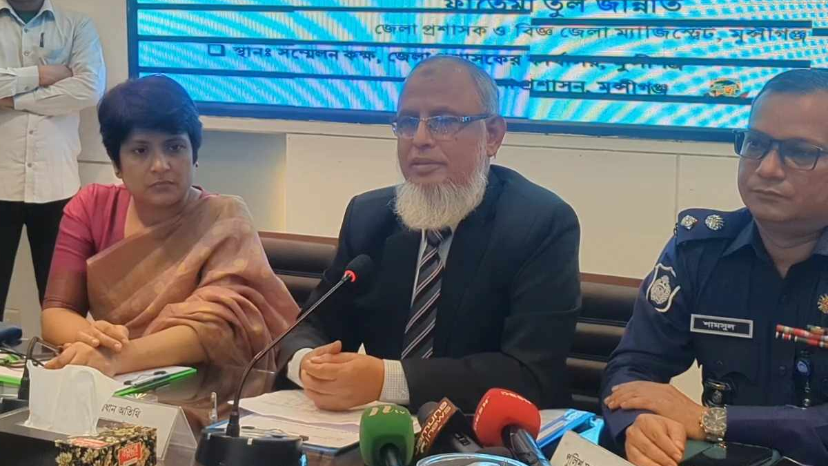 আগে স্থানীয় ভোট করলে ডিসেম্বরে জাতীয় নির্বাচন সম্ভব নয়: ইসি আনোয়ারুল ইসলাম