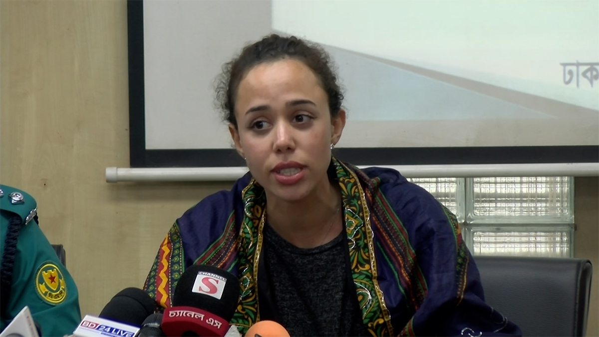 ইতালিয়ান নাগরিকের খোয়া পাসপোর্ট-ফোন খুঁজে দিলো পুলিশ