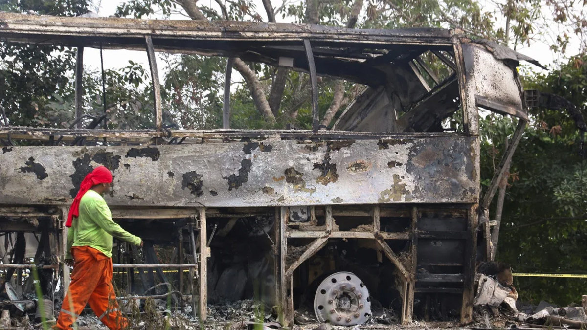 ট্রাক-বাস সংঘর্ষে মেক্সিকোতে নিহত ৪১