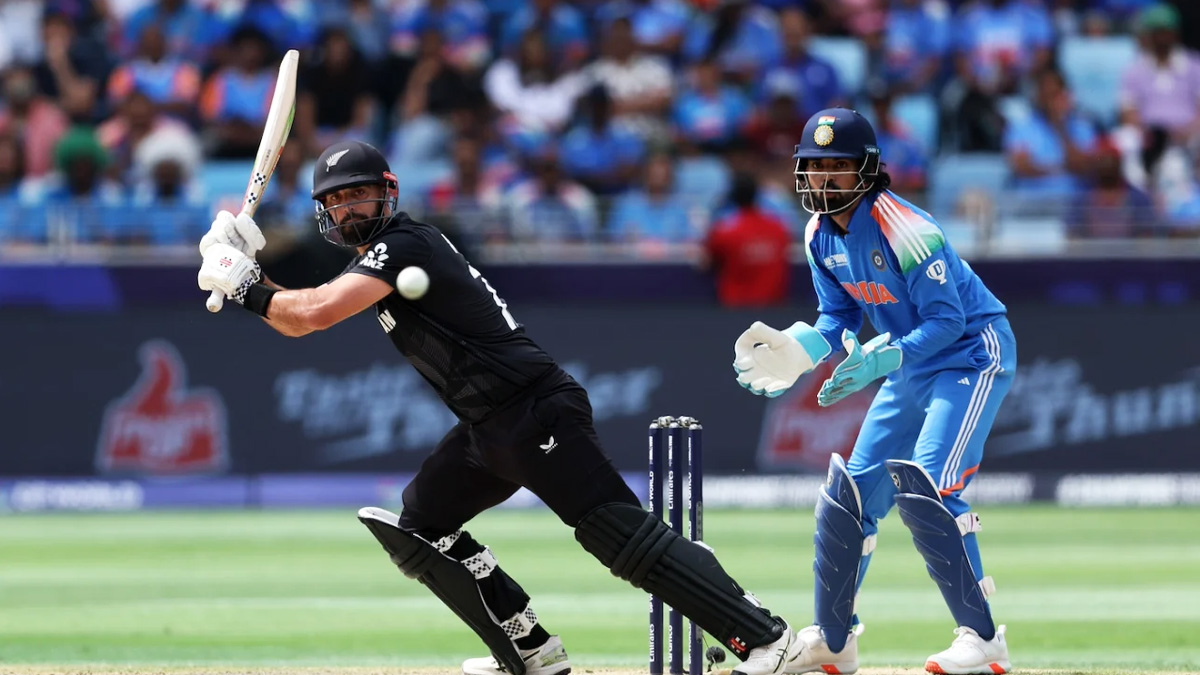 মিচেল-ব্রেসওয়েলের জোড়া ফিফটিতে ভারতের বিপক্ষে লড়াকু সংগ্রহ কিউইদের