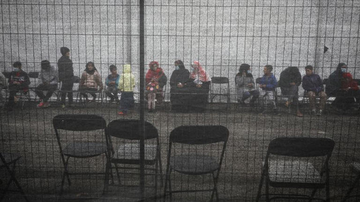 আফগান ও পাকিস্তানিদের ওপর আরোপিত হতে পারে ট্রাম্পের নতুন ভ্রমণ নিষেধাজ্ঞা