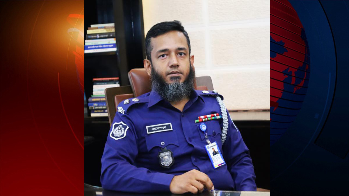 এবারও রাষ্ট্রীয় সালাম থেকে বিরত থাকলেন ব্রাহ্মণবাড়িয়ার এসপি