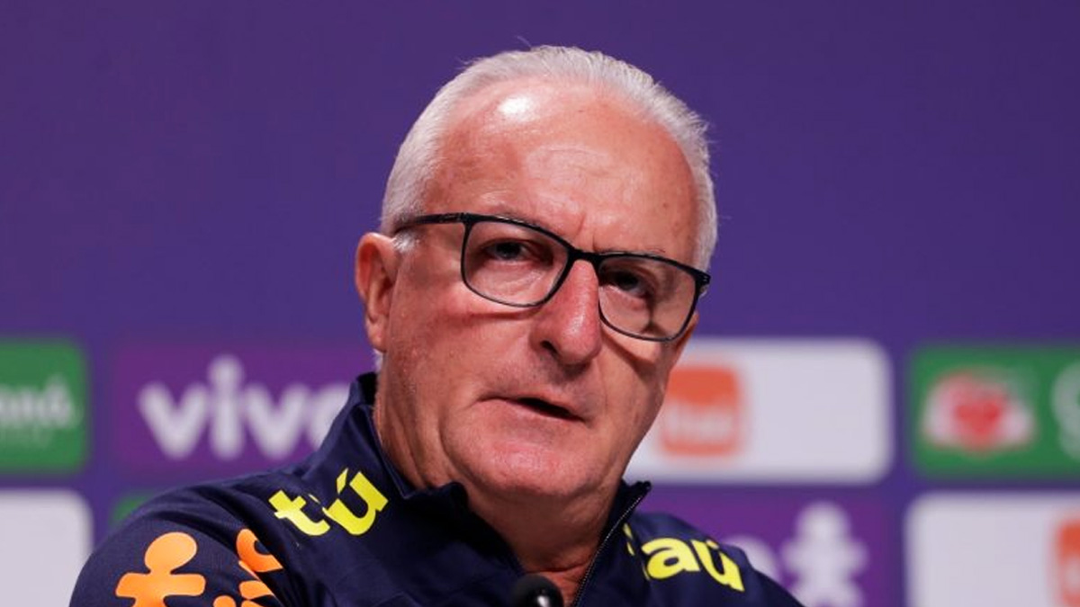 কোচ দরিভালকে বরখাস্তের সিদ্ধান্ত ব্রাজিলের