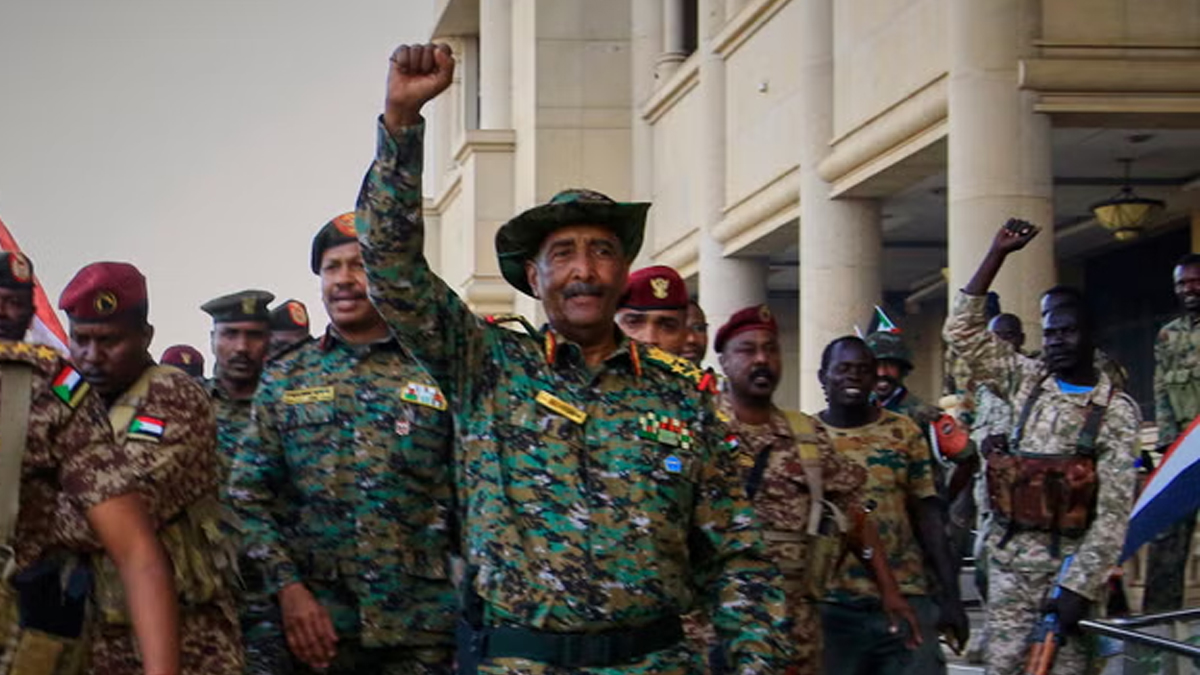 খার্তুমকে ‘স্বাধীন’ ঘোষণা সুদানের সেনাপ্রধানের