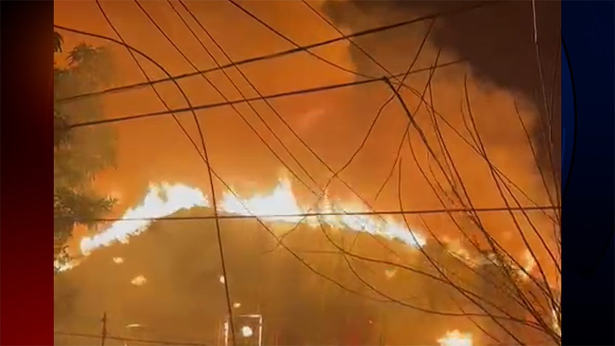 মহাখালীর সাততলা বস্তির আগুন নিয়ন্ত্রণে