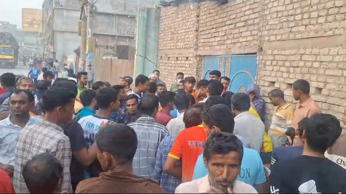 গাইবান্ধায় ট্রাকচাপায় প্রাণ গেলো মোটরসাইকেল আরোহীর