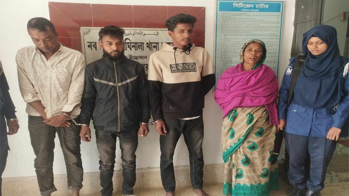 খাগড়াছড়িতে পর্যটকদের জিম্মি করে চাঁদা আদায়, গ্রেফতার ৪