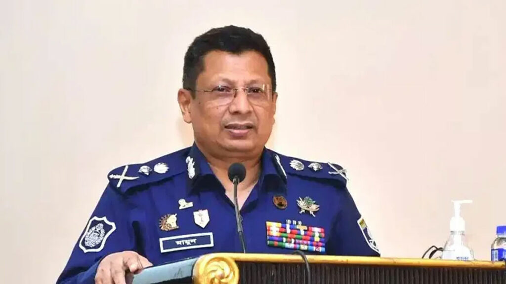 জুলাই গণহত্যার মামলায় আসামি হিসেবে অন্তর্ভুক্ত সাবেক আইজিপি মামুন