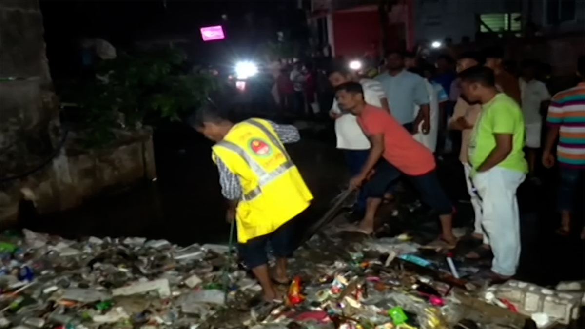 চট্টগ্রামে নালায় পড়ে নিখোঁজ শিশুর মরদেহ উদ্ধার