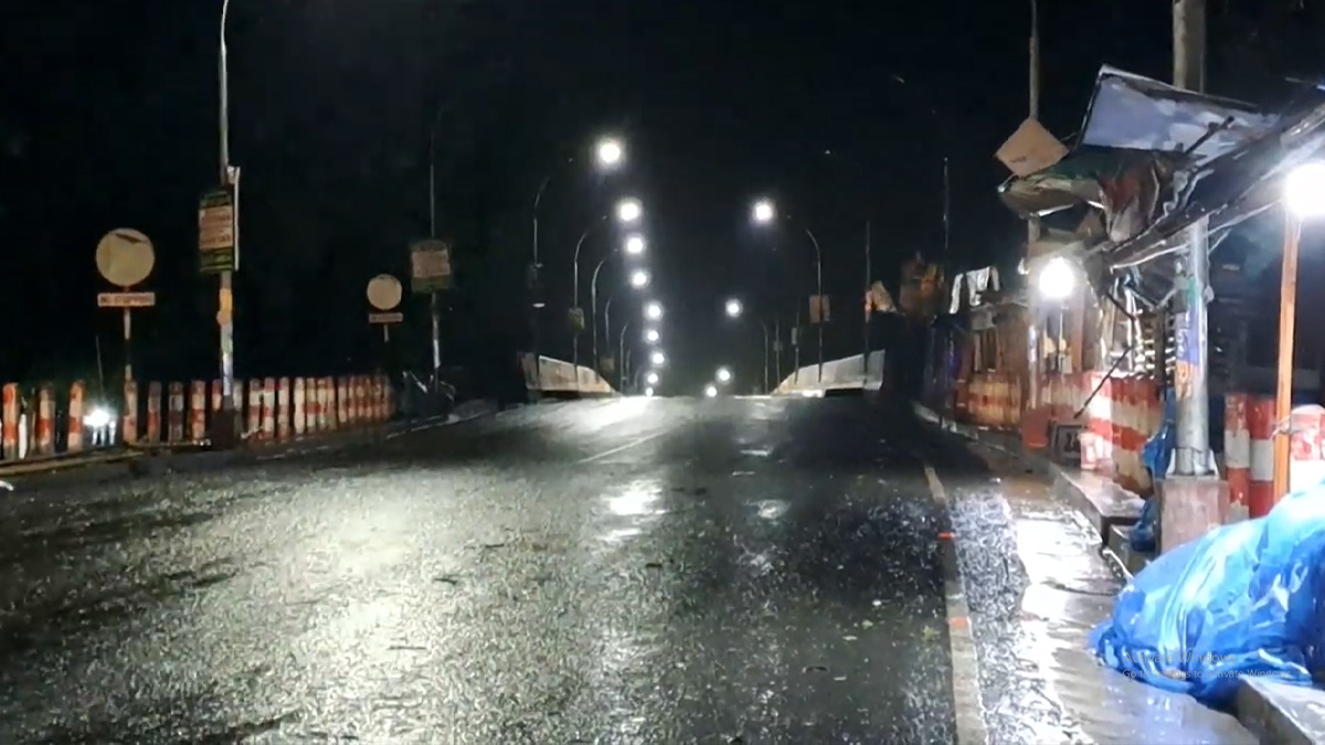 নববর্ষের প্রথম দিনে ঝড়ো বৃষ্টির কবলে চুয়াডাঙ্গা