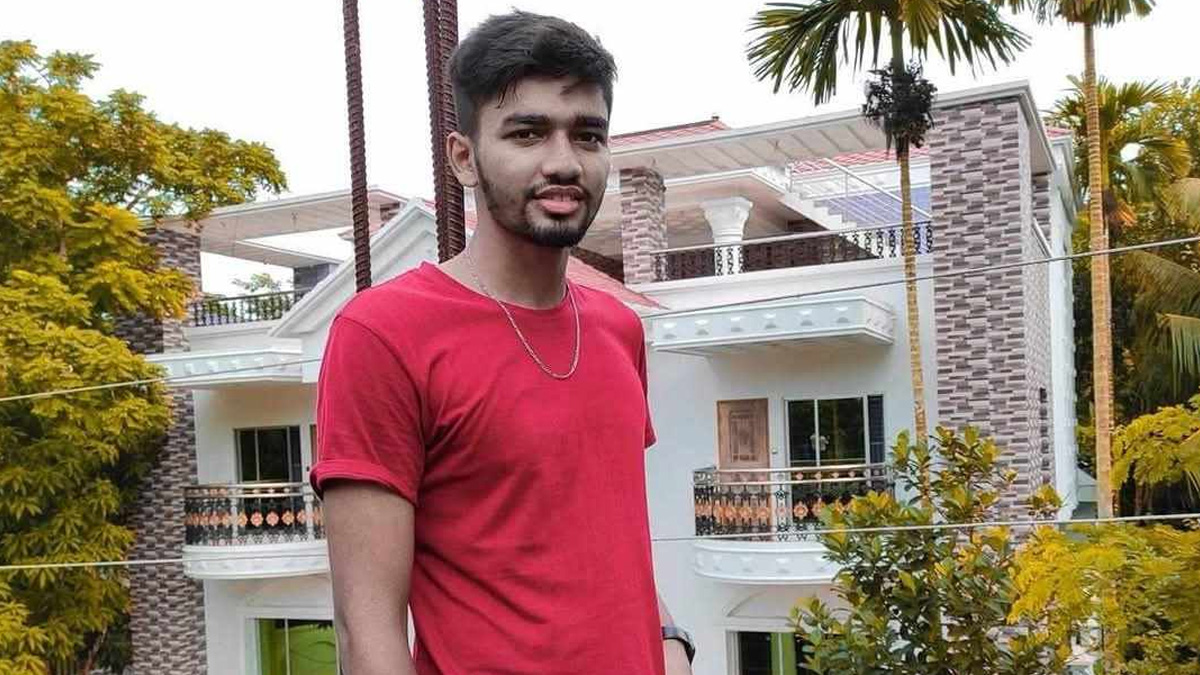 নোয়াখালীতে দুর্বৃত্তদের গুলিতে যুবক নিহত