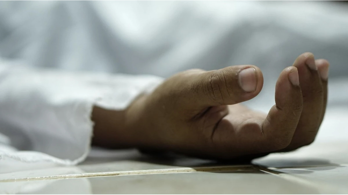 টঙ্গীতে যুবককে কুপিয়ে খুন