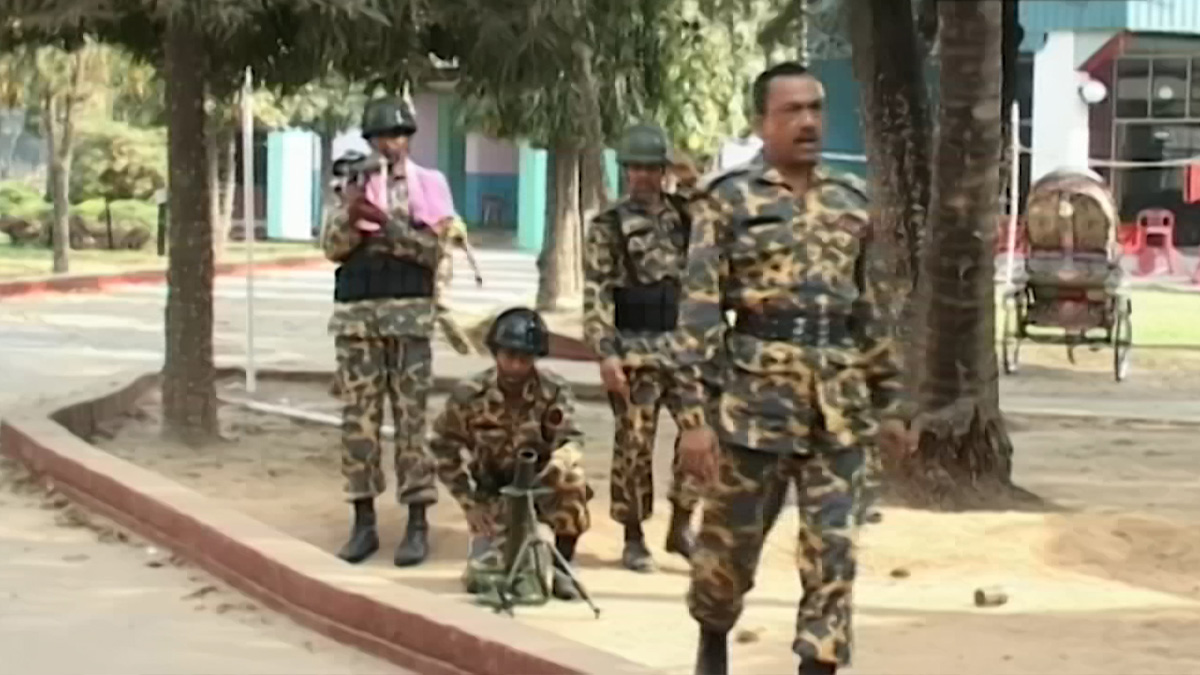 কারাগার থেকে মুক্তি পেলেন সাবেক বিডিআরের ২৬ জওয়ান