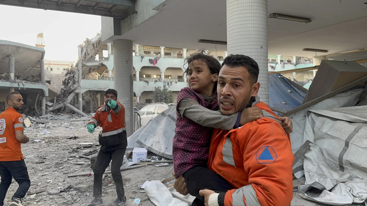 ত্রাণ নিতে গিয়ে আইডিএফের গুলিতে আরও ৩৬ ফিলিস্তিনির মৃত্যু