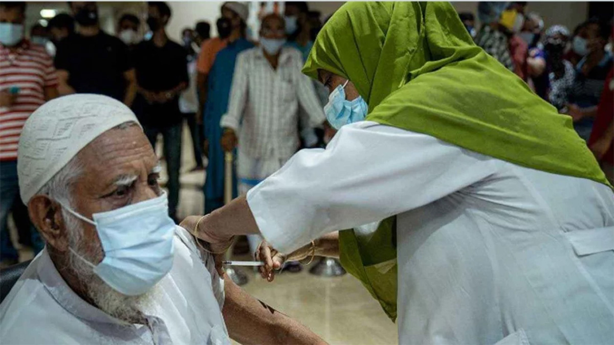 হজযাত্রীদের টিকা গ্রহণে লাগবে স্বাস্থ্য পরীক্ষার রিপোর্ট