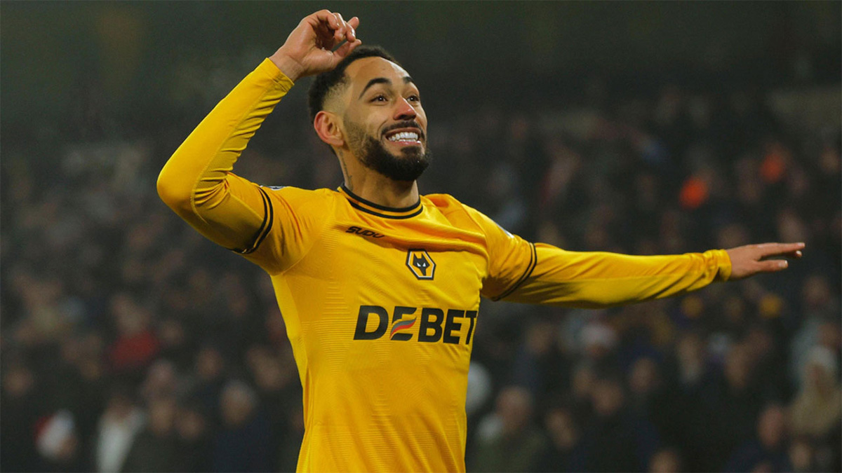 ইপিএলে নতুন ইতিহাস গড়লেন ব্রাজিলিয়ান তারকা