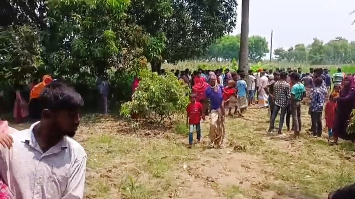 পাবনায় ভুট্টা ক্ষেত থেকে শিশুর মরদেহ উদ্ধার, ধর্ষণের পর হত্যার দাবি পরিবারের