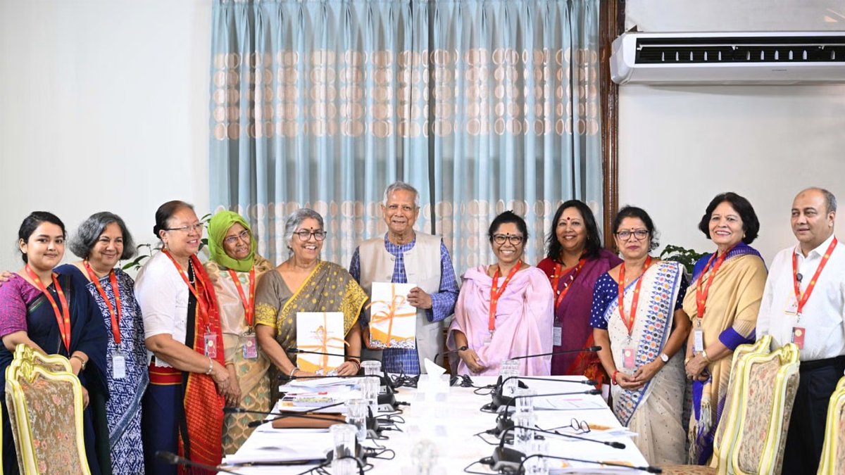নারী বিষয়ক সংস্কার কমিশনের সুপারিশ বাস্তবায়নে প্রধান উপদেষ্টার তাগিদ