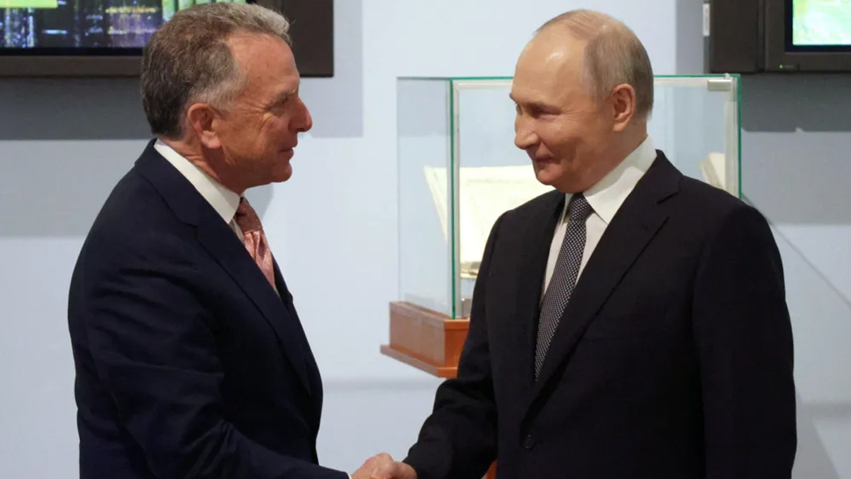 রাশিয়া সফরে ট্রাম্পের দূত