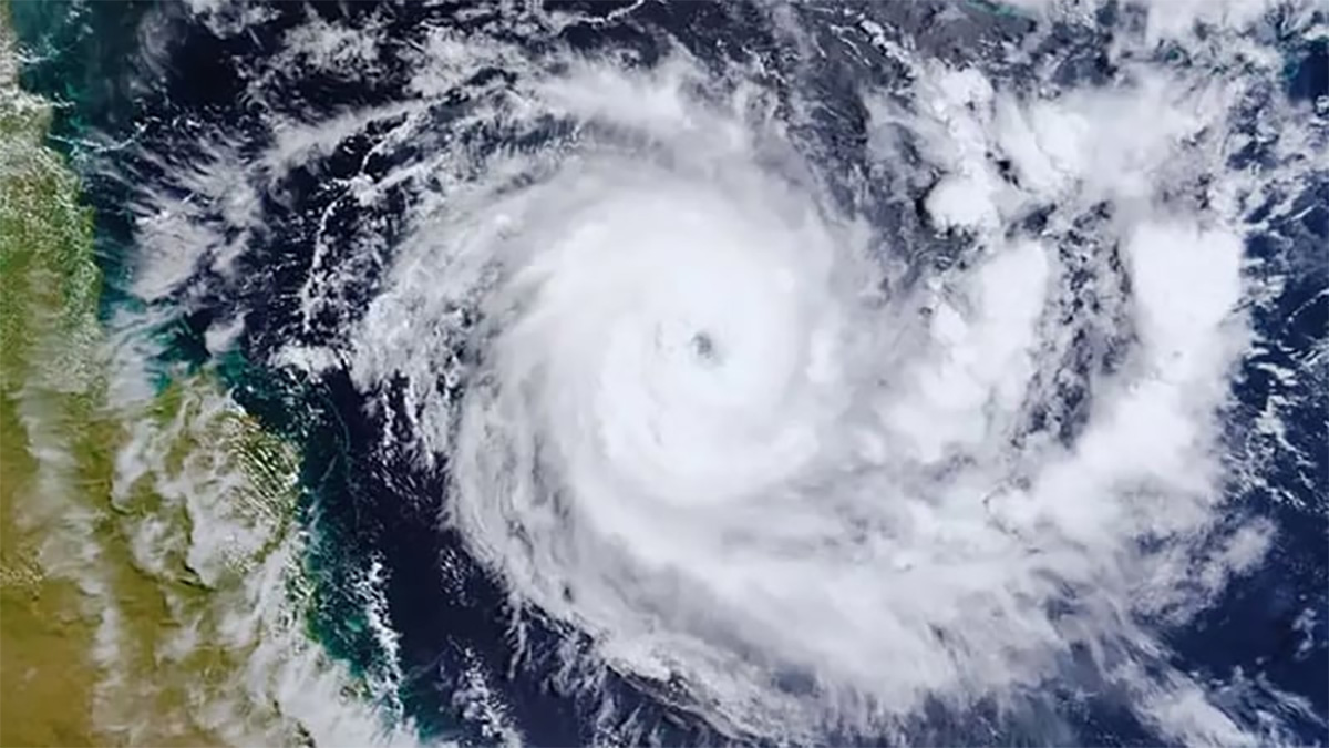 ধেয়ে আসছে ঘূর্ণিঝড় ‘শক্তি’, রেকর্ড বৃষ্টি হতে পারে যেসব জেলায়