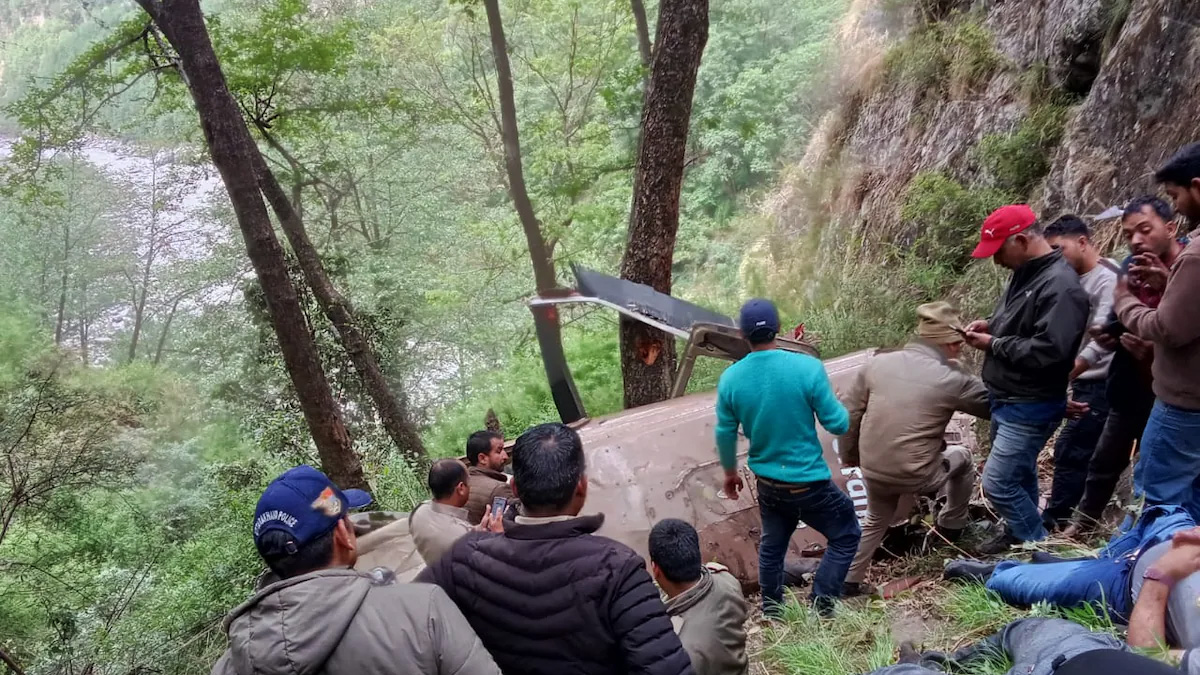 ভারতে হেলিকপ্টার বিধ্বস্তে নিহত ৪