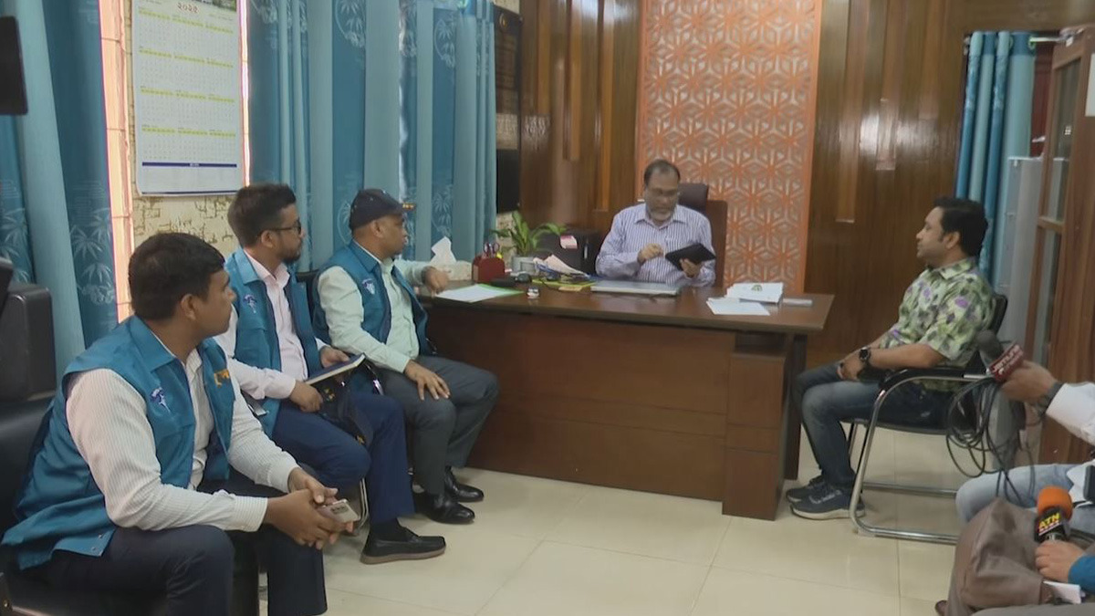 ঘুস ছাড়া ফাইল ছাড়েন না উপপরিচালক, রাজশাহী মাউশি কার্যালয়ে দুদক