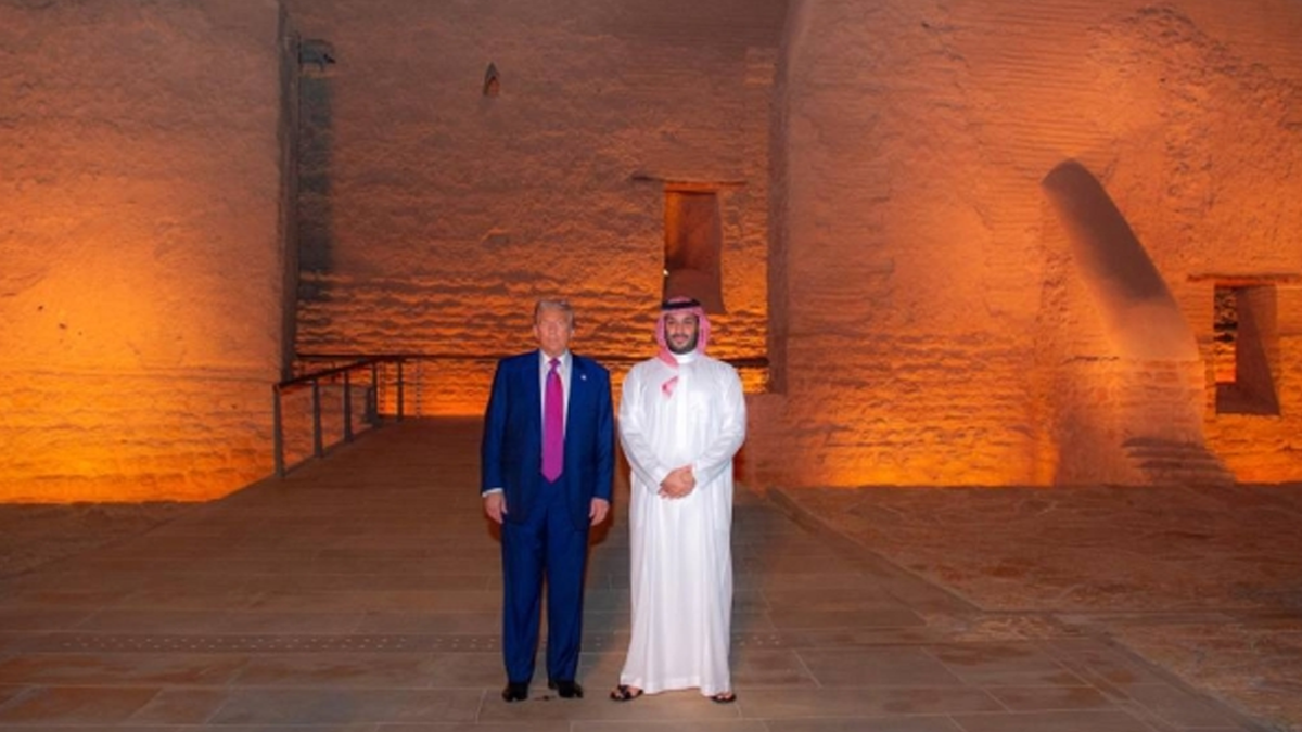 ট্রাম্প দেখলেন সৌদি রাজপরিবারের আদি নিবাস
