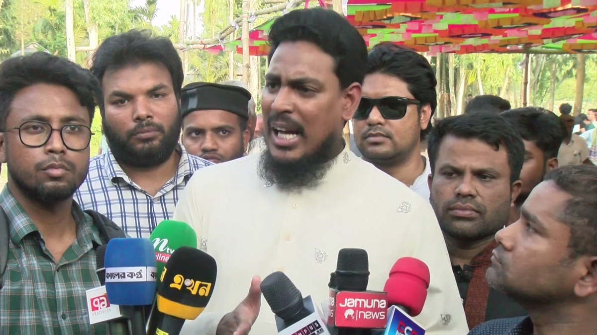 আ. লীগ নিষিদ্ধ প্রশ্নে বিএনপি-জামায়াতকে অবস্থান স্পষ্ট করতে হবে: আখতার হোসেন