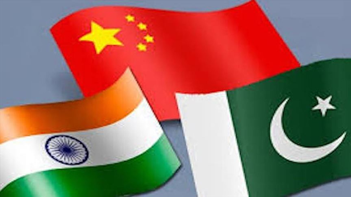 ভারত-পাকিস্তান উত্তেজনায় লাভবান চীন!