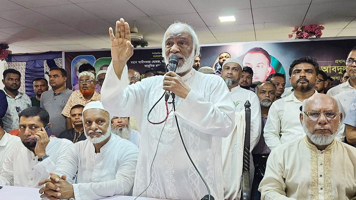 যারা চোরা পথ দিয়ে ক্ষমতায় যেতে চায় তারাই নির্বাচন চায় না: আব্দুল মঈন খান