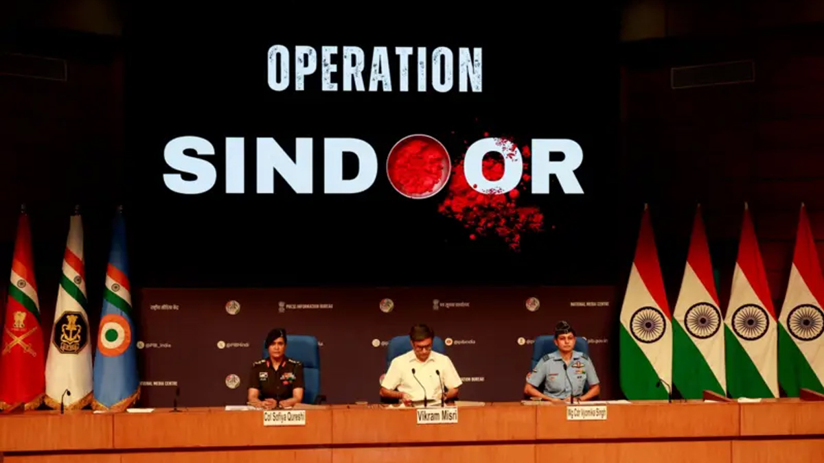 ‘সন্ত্রাসবাদে পাকিস্তানের প্রশ্রয়ে’র জবাব দিতেই হামলা: ভারত