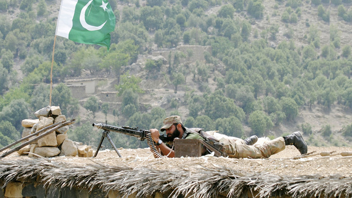 টানা সপ্তম দিনের মতো গোলাগুলি ভারত-পাকিস্তান সেনাদের মাঝে