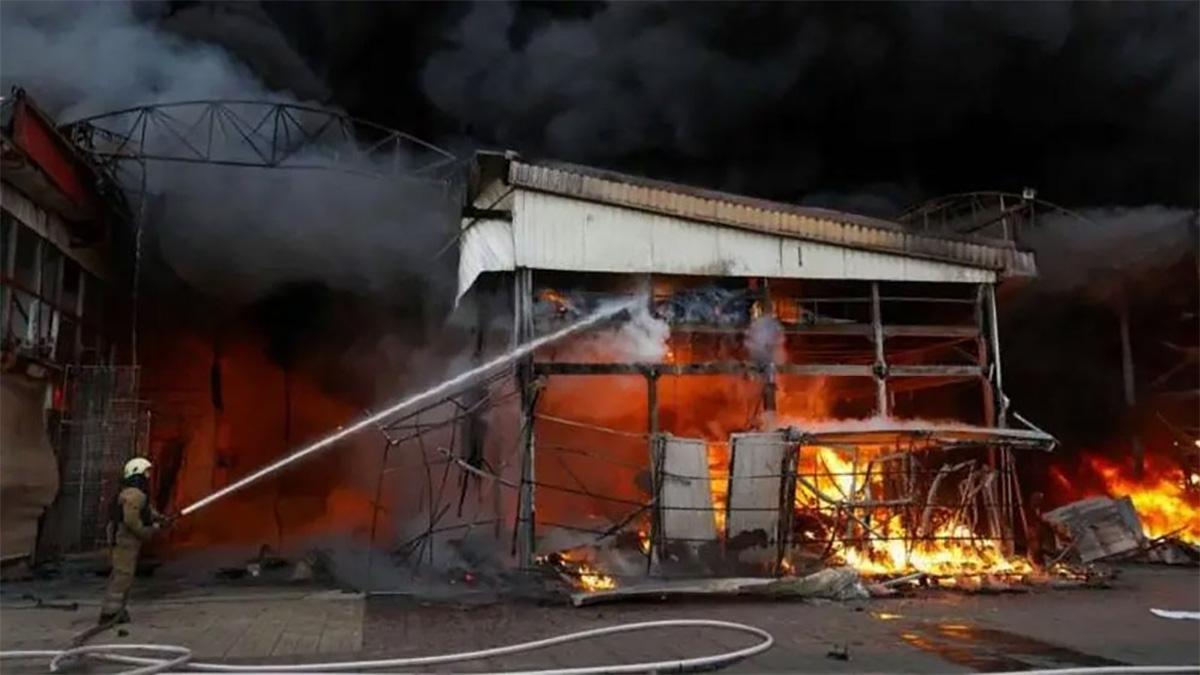 ইউক্রেনের ড্রোন হামলার জবাবে মস্কোর পাল্টা হামলা