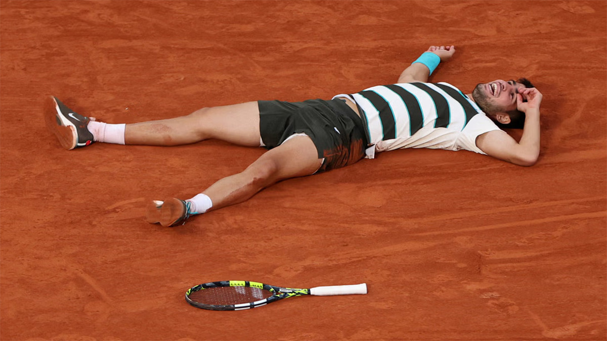 মহাকাব্যিক ফাইনাল জিতে ফ্রেঞ্চ ওপেন চ্যাম্পিয়ন আলকারাজ