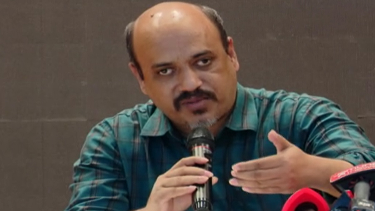 ‘বড় রাজনৈতিক দলের মধ্যে একটি দল ডিসেম্বরে নির্বাচন চায়, এমন বুঝিয়েছেন ড. ইউনূস’