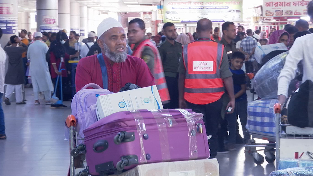 শুক্রবার পর্যন্ত দেশে ফিরেছেন ১২ হাজার ৮৭৭ হাজি