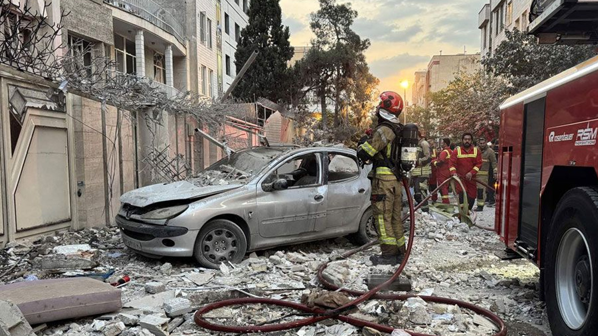 ইরান প্রবাসী বাংলাদেশিদের জন্য হটলাইন চালু