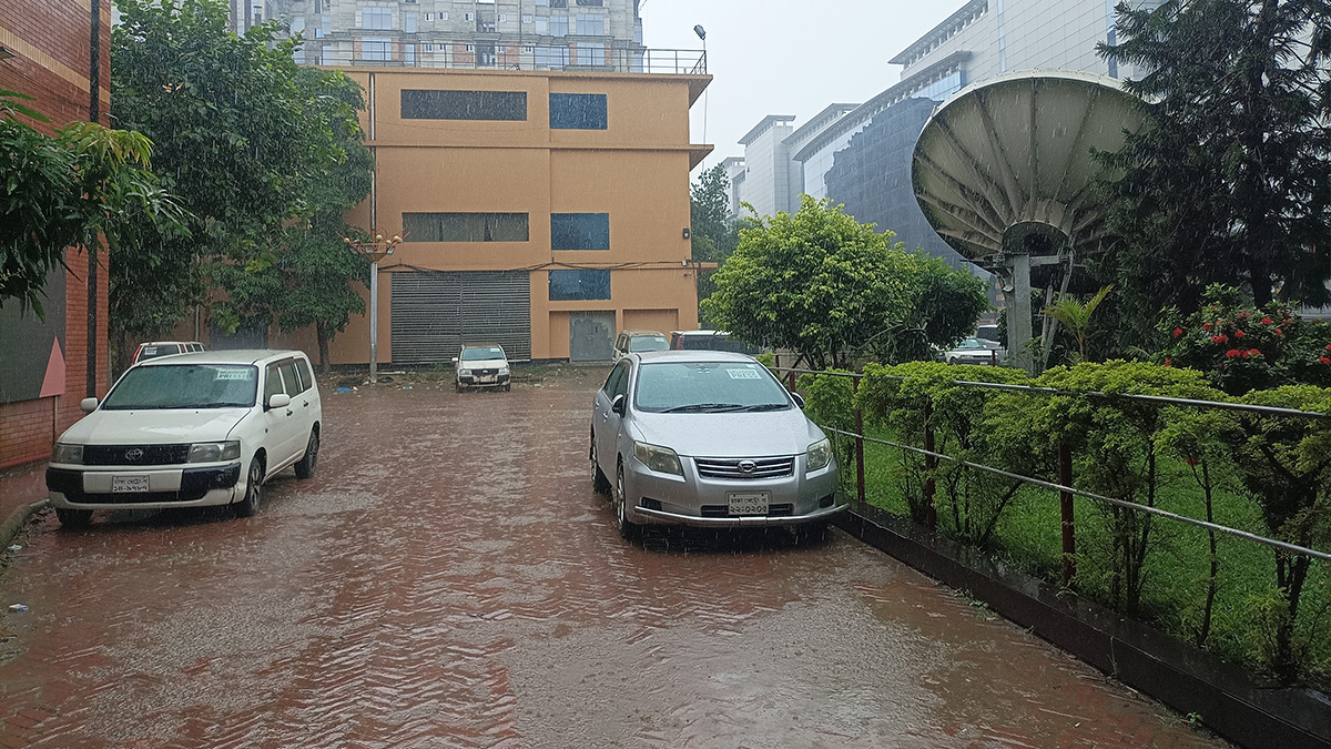 ঈদের দিন রাজধানীতে বৃষ্টি