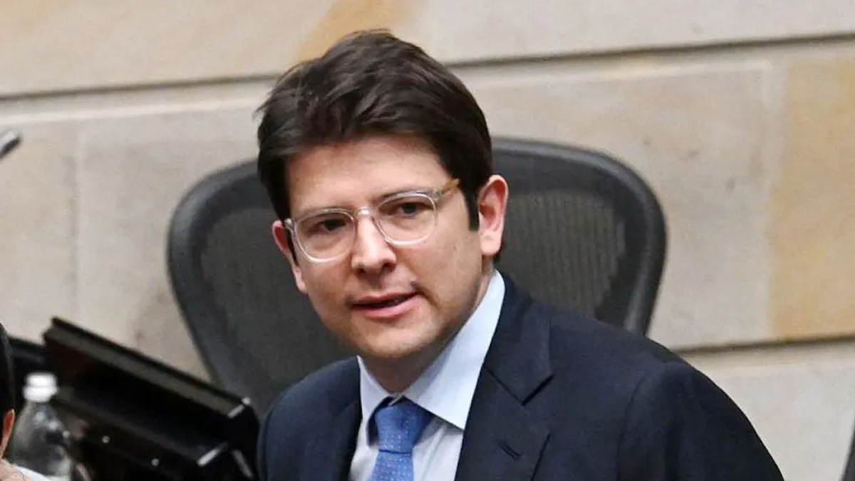 কলম্বিয়ার রাষ্ট্রপতি প্রার্থীকে গুলি