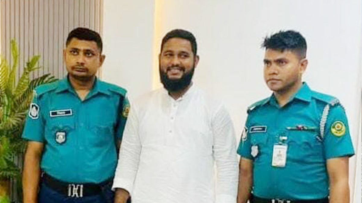 চট্টগ্রামে নারীকে লাথি মারার ঘটনায় মূল আসামি গ্রেফতার