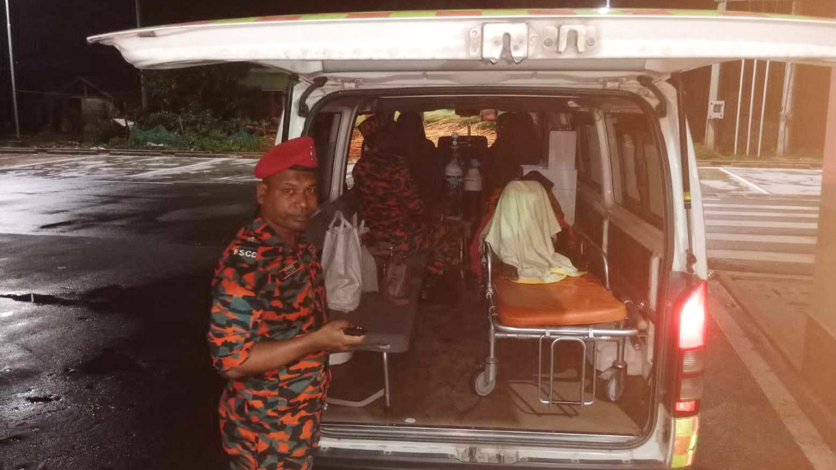 রেলস্টেশনে সন্তান প্রসব, ৯৯৯-এর মাধ্যমে মা ও নবজাতককে উদ্ধার-হাসপাতালে ভর্তি