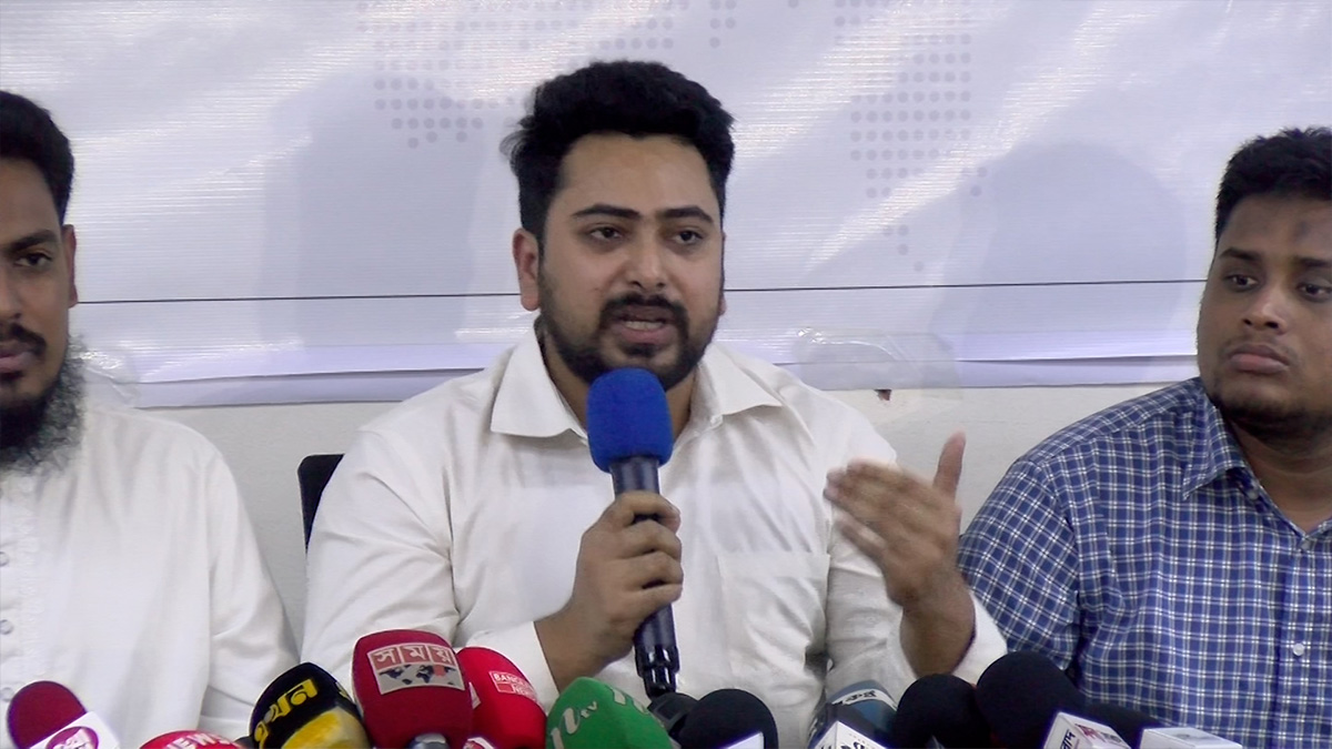 জুলাই সনদের আইনি ভিত্তি যত দ্রুত হবে, তত দ্রুত ভোটের দিকে যাওয়া যাবে: নাহিদ